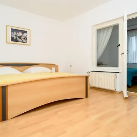 Apartment Flieder *